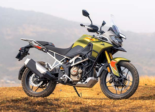 TVS Apache RTX 300